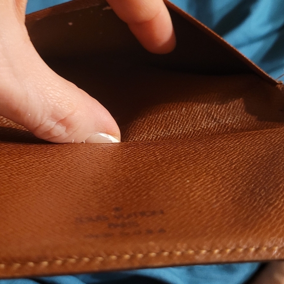 Louis Vuitton Monogram Canvas Vintage Checkbook - Picture 4 of 6